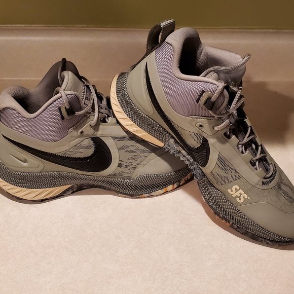 Nike React SFB Carbon Dark Stucco/Black/Orange Men's Outdoor Athletic Shoes - Picture 2 of 9